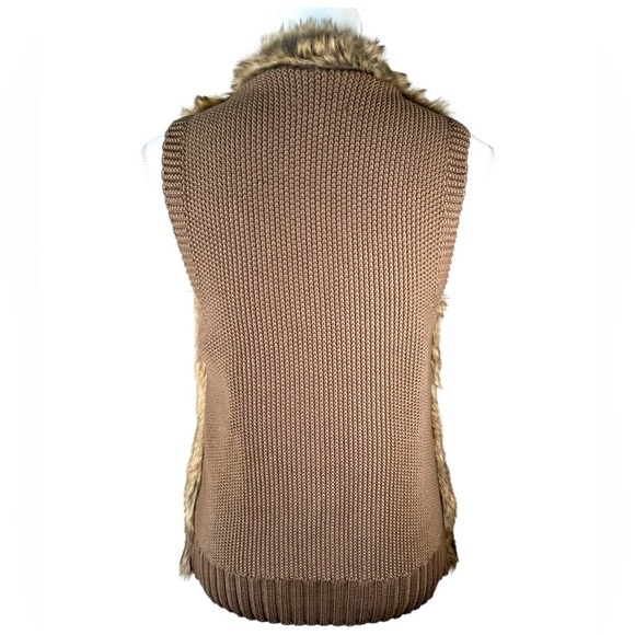 Maurices | Brown Faux Fur Vest - Picture 4 of 7